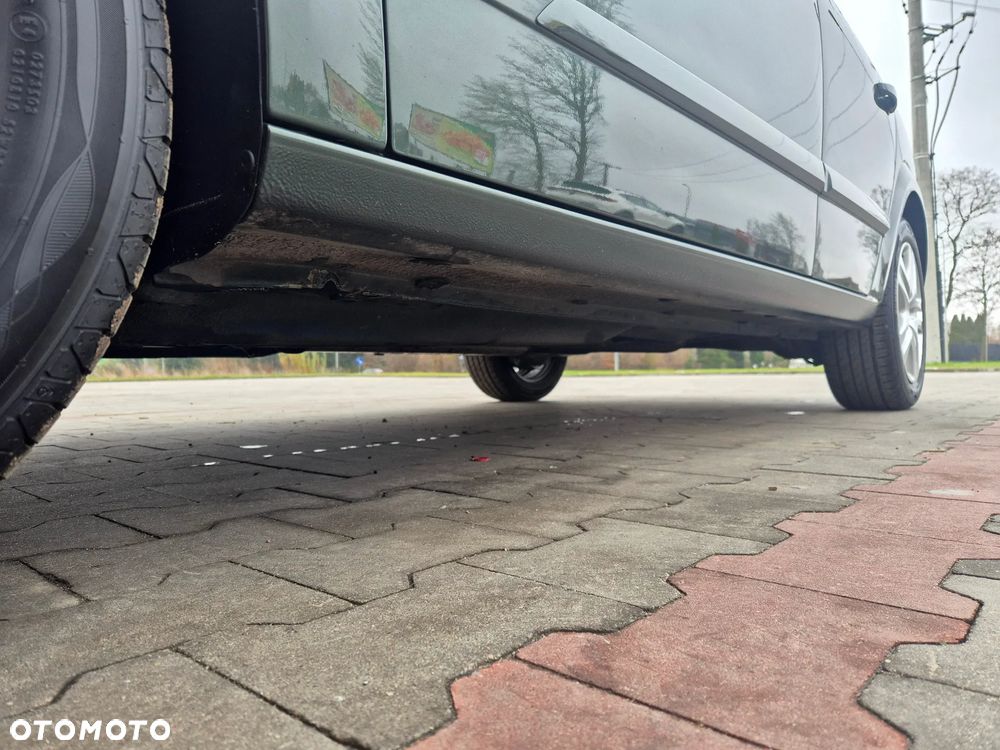 Opel Astra 1.6 Enjoy - 32