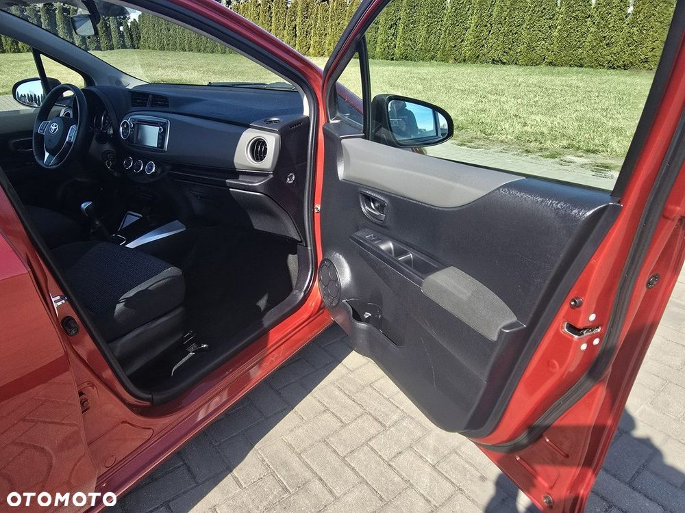 Toyota Yaris - 23