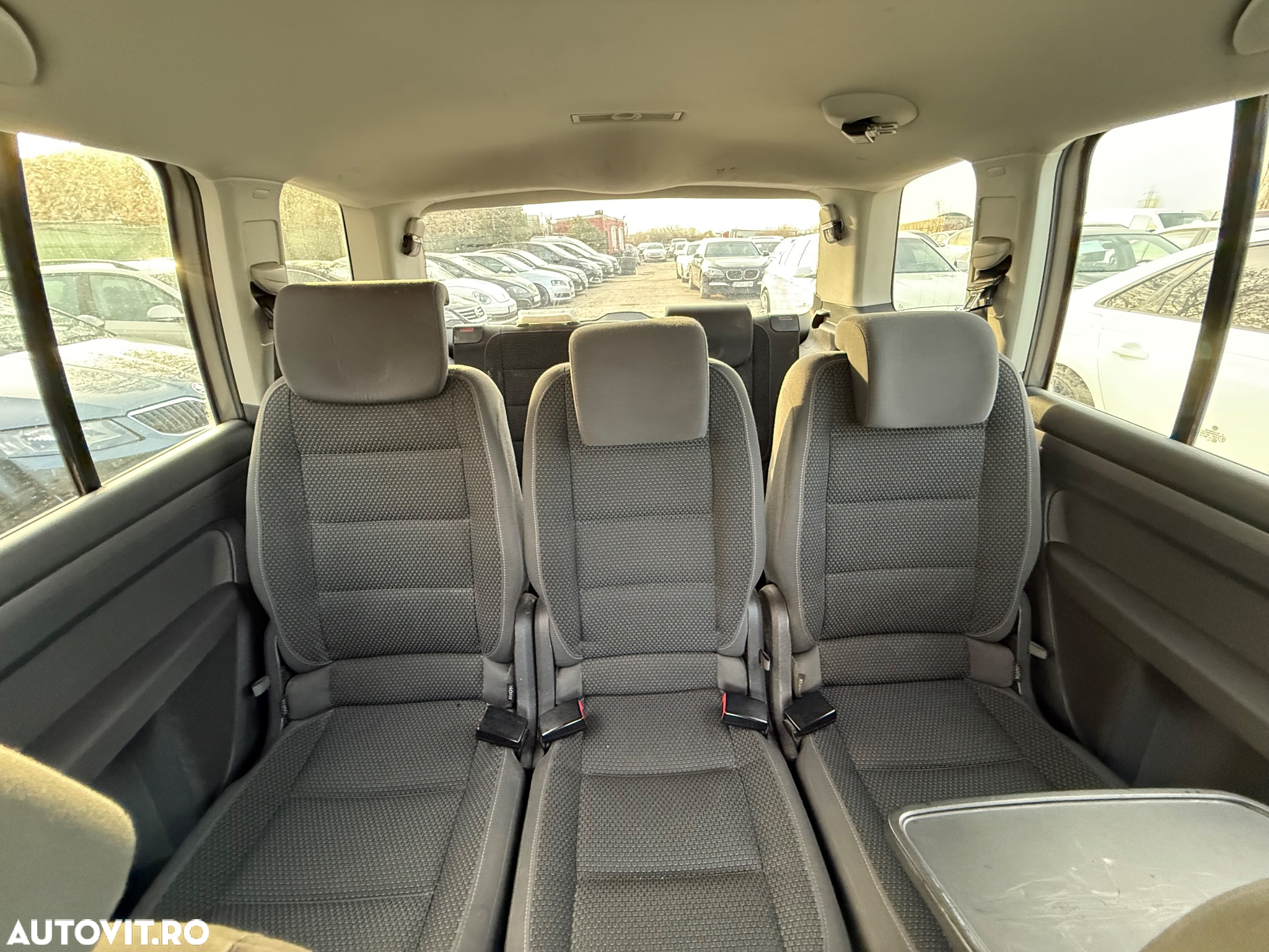 Volkswagen Touran 1.6 TDI SCR BlueMotion Technology Trendline - 7