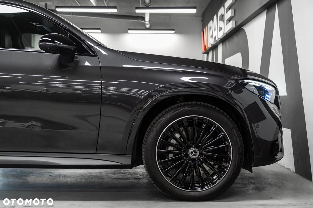 Mercedes-Benz GLC - 16