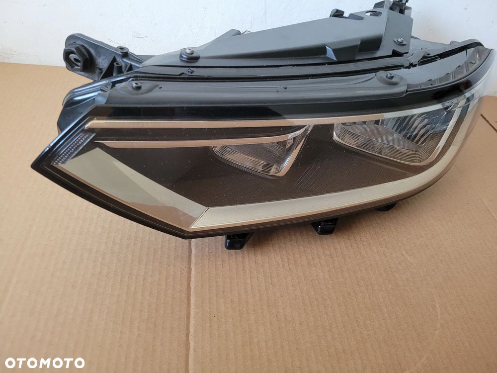 Reflektor lampa przód lewa VW PASSAT B8 3G1941005B - 2