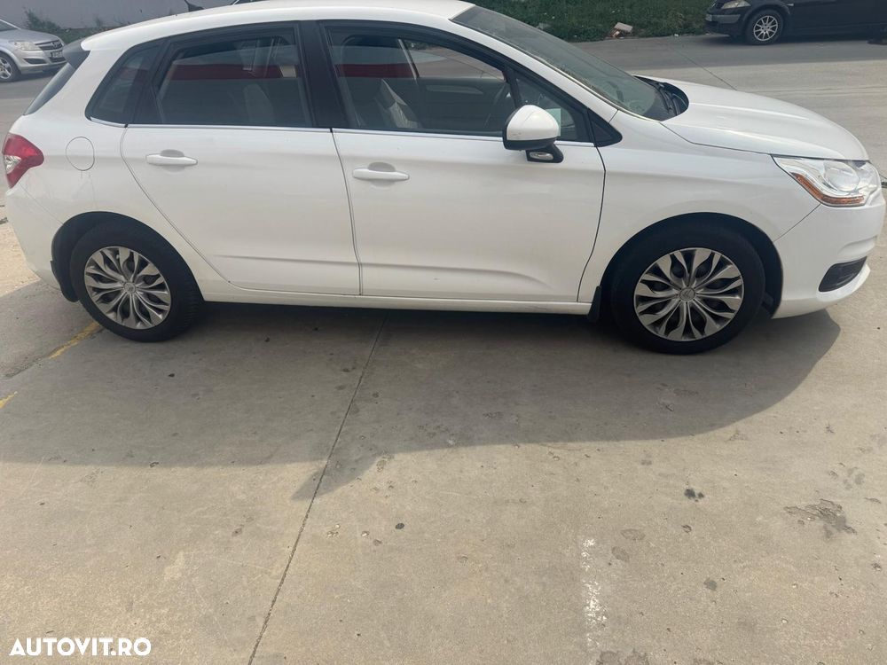 Citroën C4 1.6 HDI FAP Style - 10