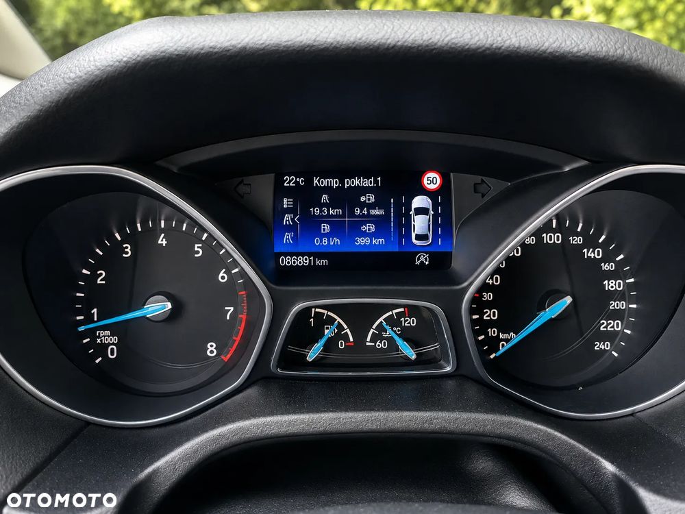 Ford Focus 1.5 EcoBoost Titanium ASS - 11
