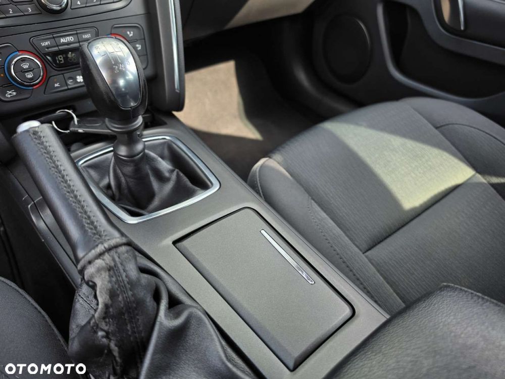Renault Latitude - 29