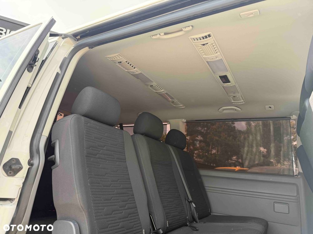Volkswagen Caravelle 2.0 TDI L2 Highline DSG - 16