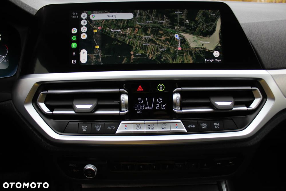 BMW Seria 3 320i Sport Line - 22