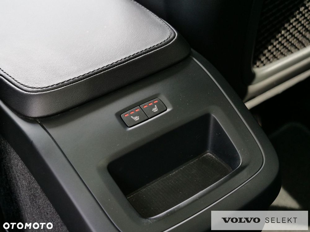 Volvo XC 90 - 18