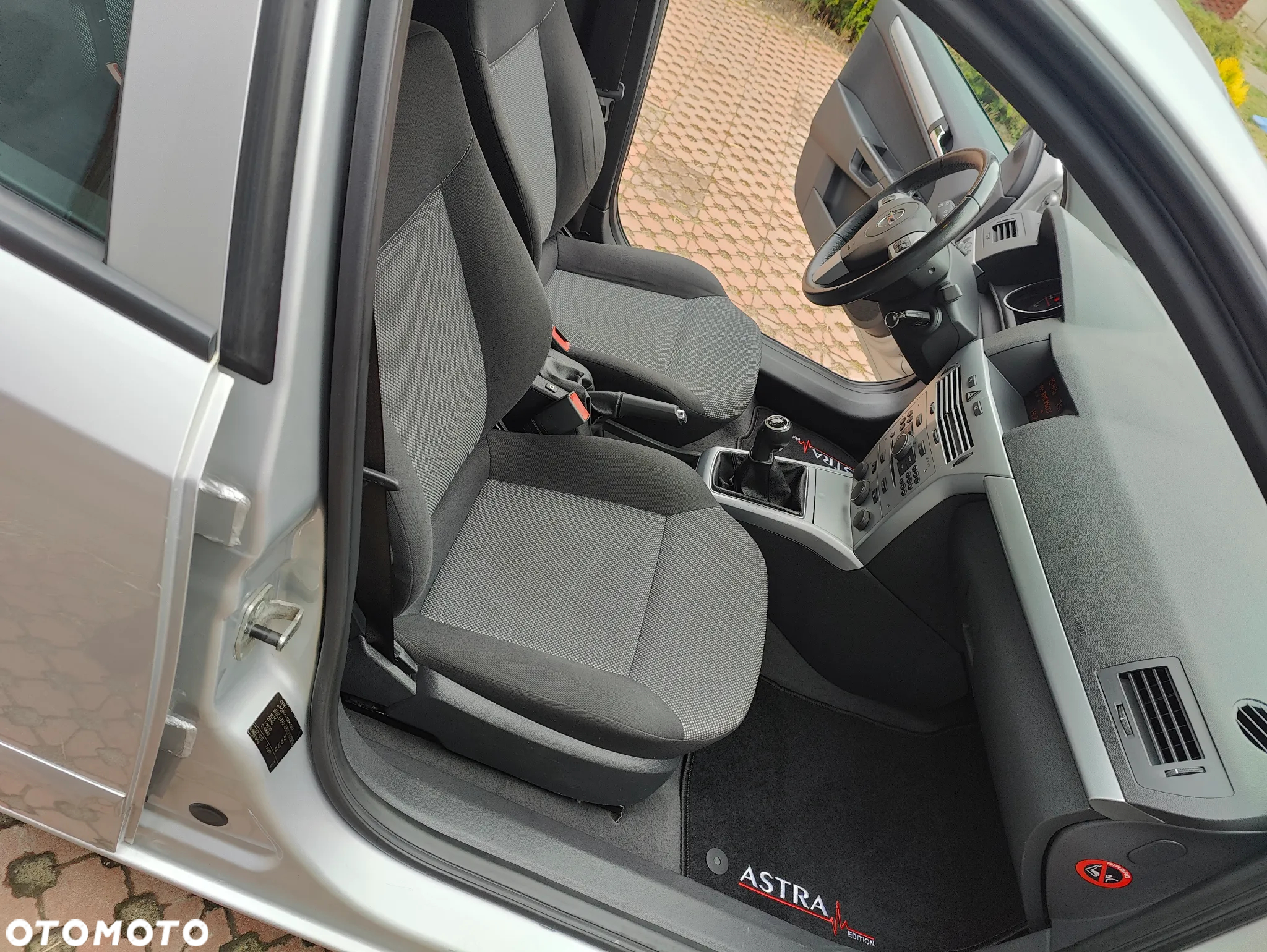 Opel Astra III 1.7 CDTI - 22
