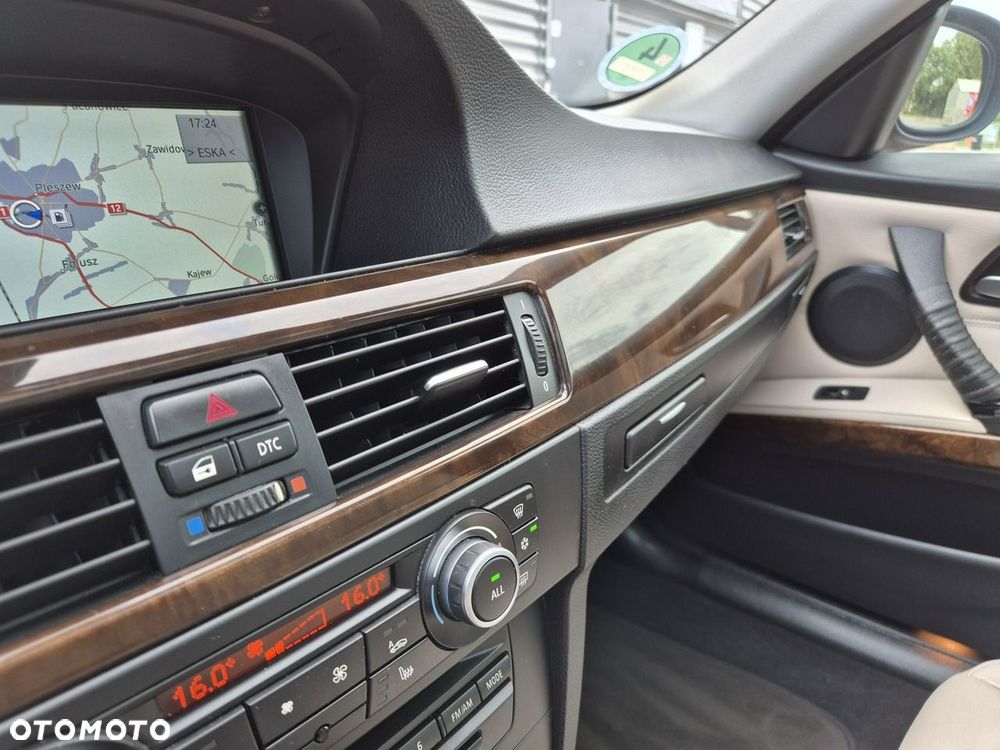 BMW Seria 3 - 38