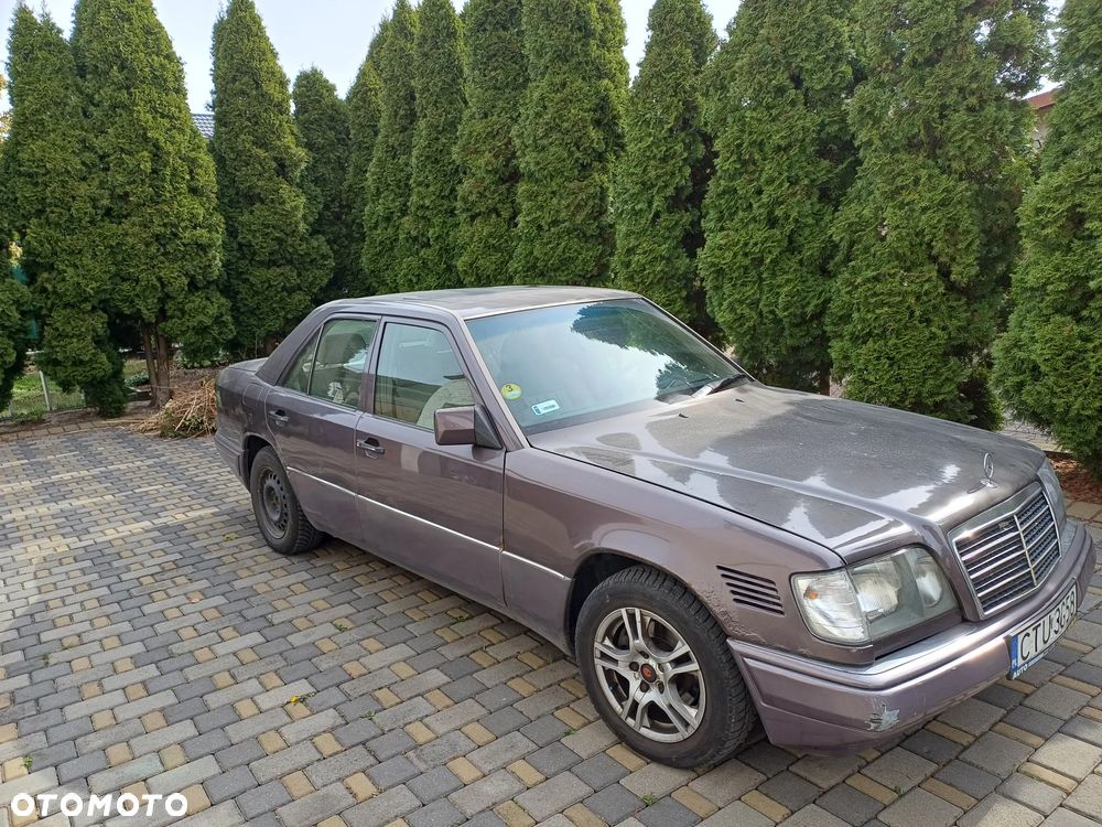 Mercedes-Benz Klasa E - 1