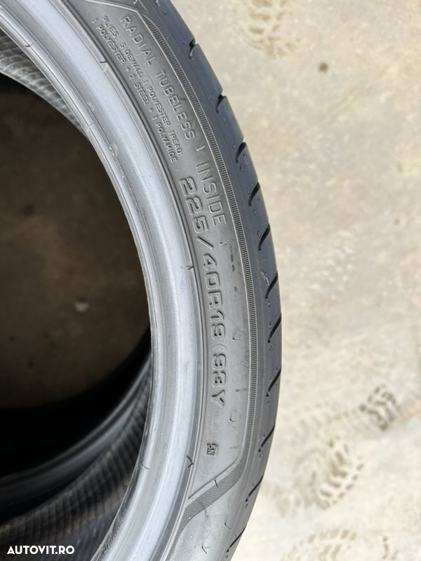 vând 2 anvelope 225/40/19 goodyear de vară cu runflat ca noi - 6