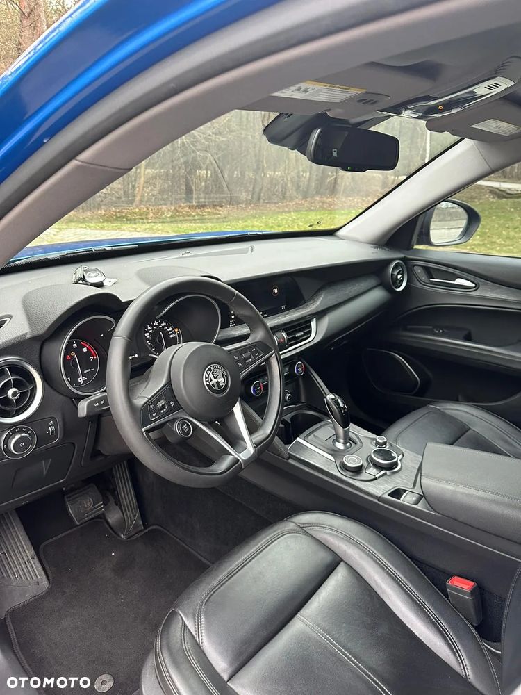 Alfa Romeo Stelvio 2.0 Turbo TI Q4 - 17