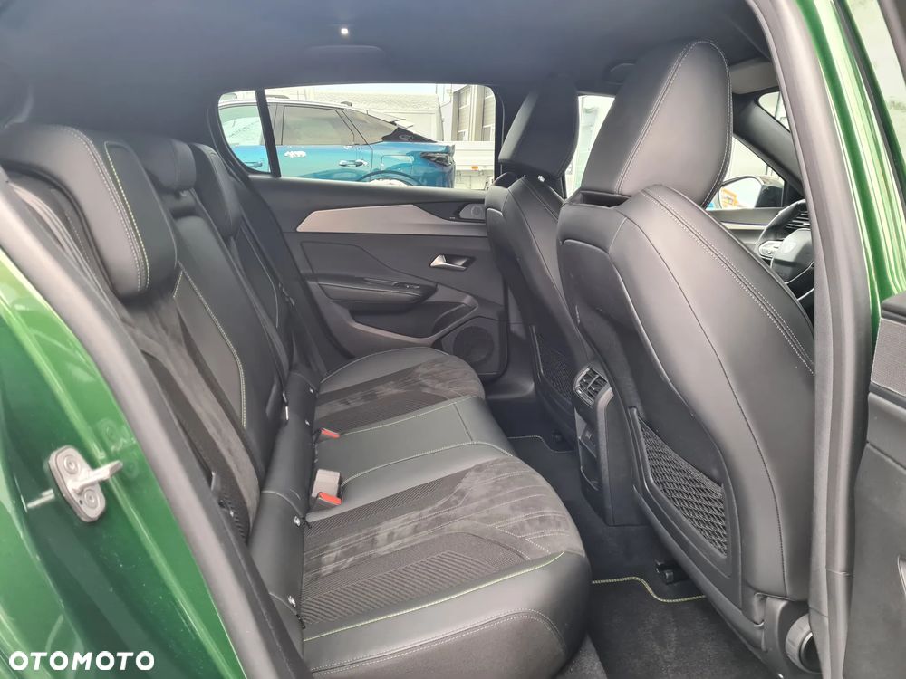 Peugeot 308 1.2 PureTech GT S&S EAT8 - 28