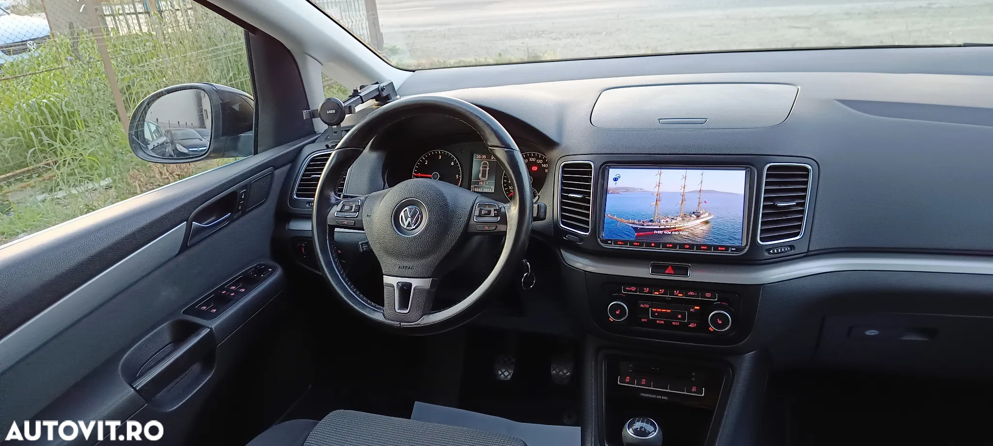 Volkswagen Sharan 2.0 TDI BlueMotion Technology Comfortline - 13
