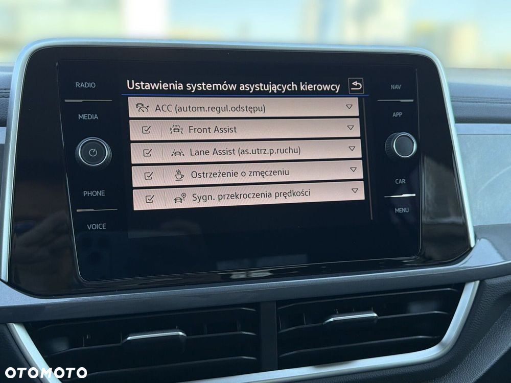 Volkswagen T-Roc 1.5 TSI Style DSG - 29