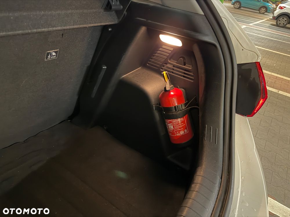 Hyundai i20 1.2 Modern - 34