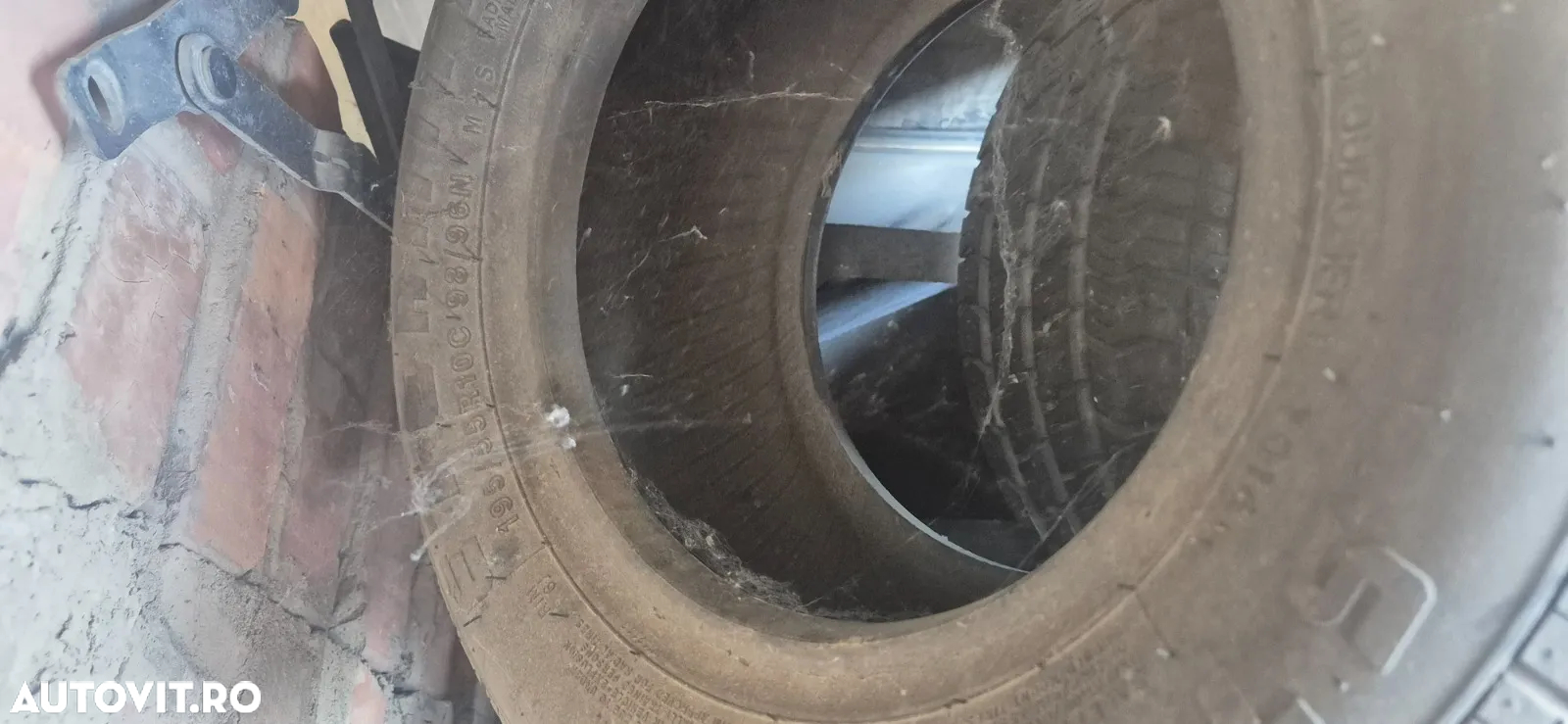 Set 2 anvelope  195/55R10C - 2