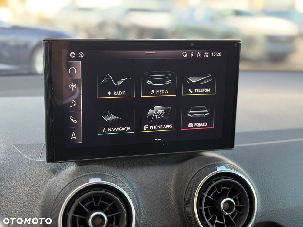 Audi Q2 - 24