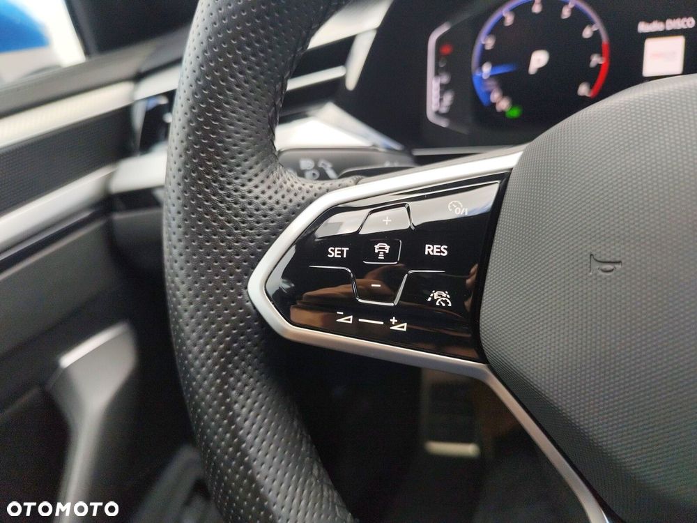 Volkswagen Arteon 2.0 TSI R-Line DSG - 23