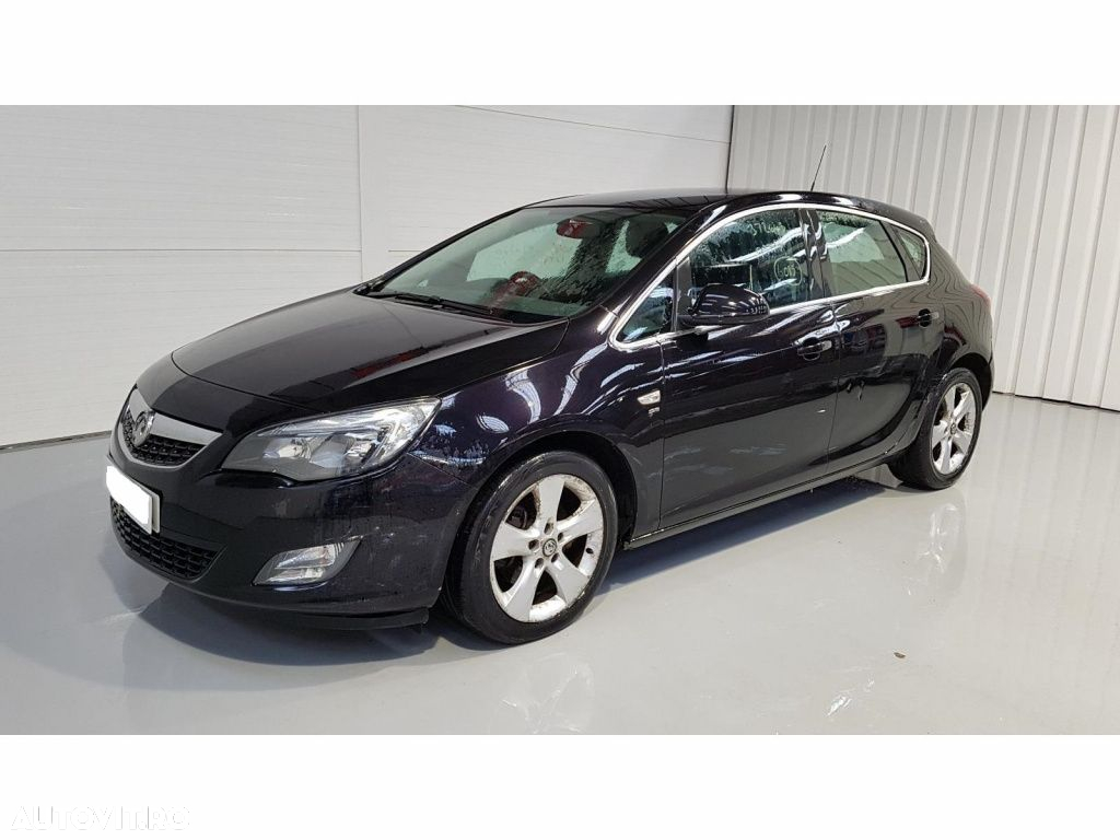 Clapeta acceleratie Opel Astra J 2010 Hatchback 1.7 CDTi - 6