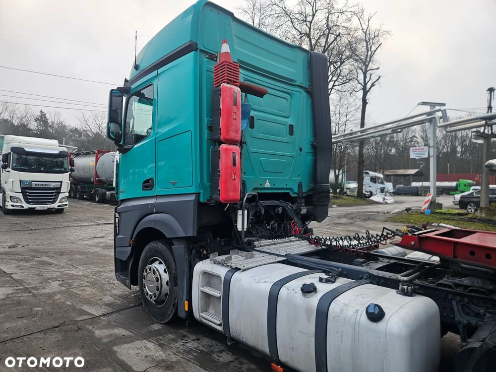 Mercedes-Benz 1945 - 5