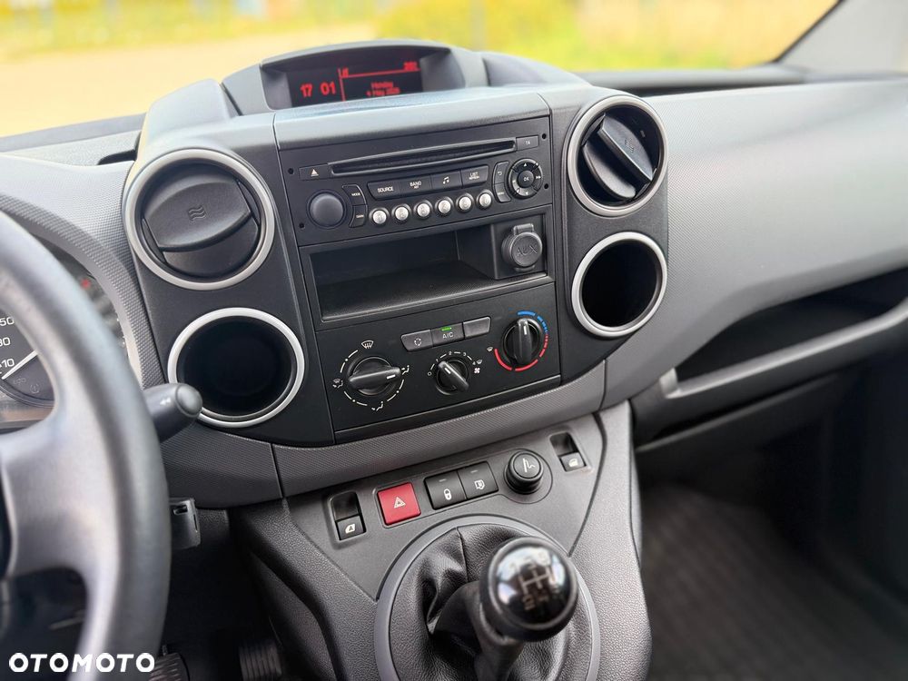 Citroën Berlingo 1.6 HDI 2017r* Klima* Serwisowany 150 tkm - 23