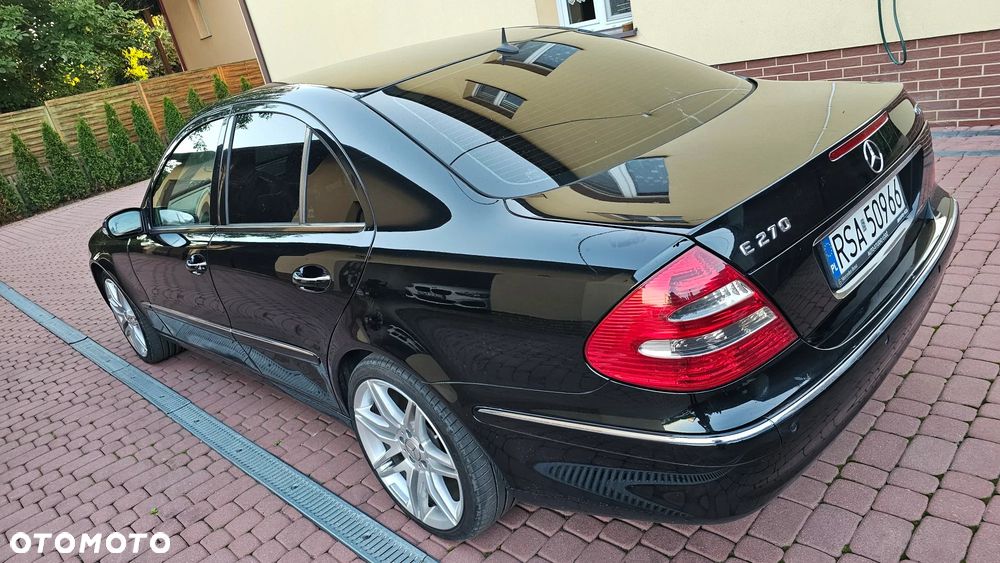 Mercedes-Benz Klasa E - 25
