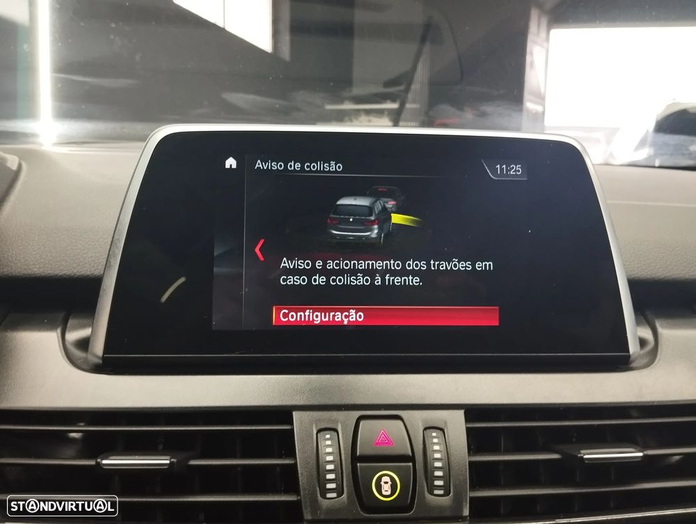 BMW 216 Gran Tourer d - 24