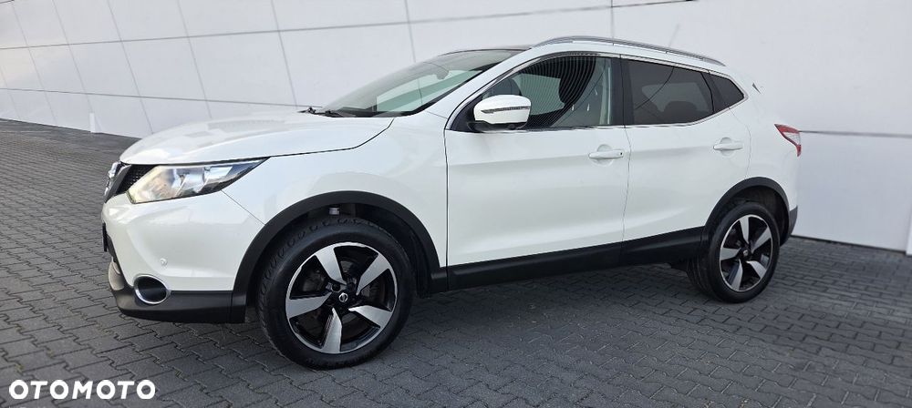 Nissan Qashqai 1.5 dCi DPF 360 - 6