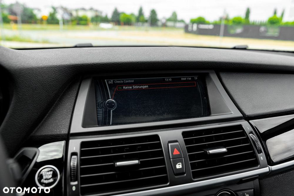BMW X5 xDrive40d - 38