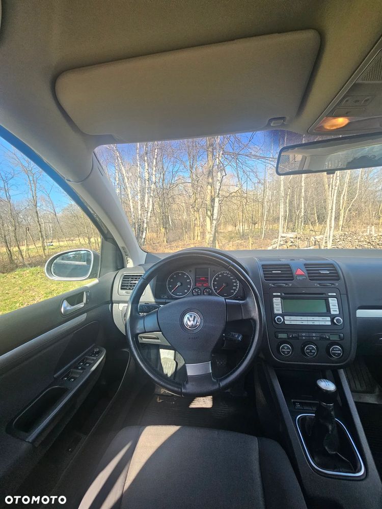 Volkswagen Golf 1.4 Comfortline - 6