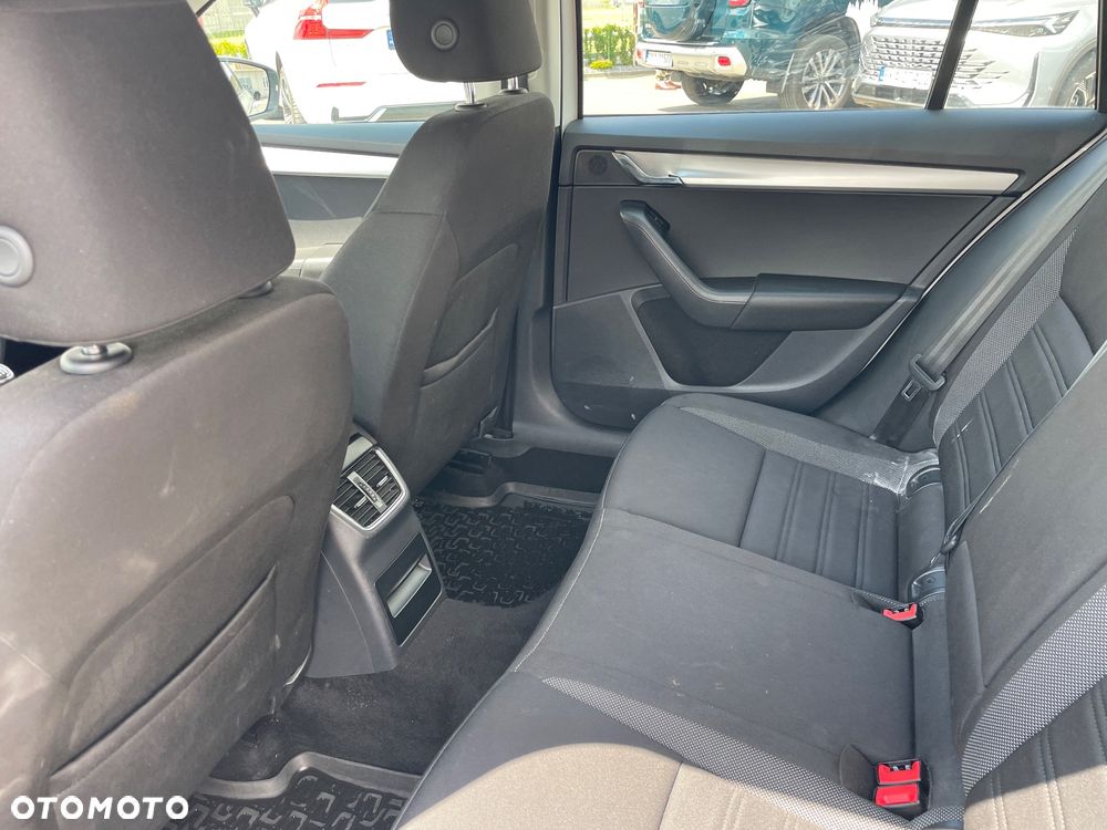 Skoda Octavia 2.0 TDI SCR Style - 8