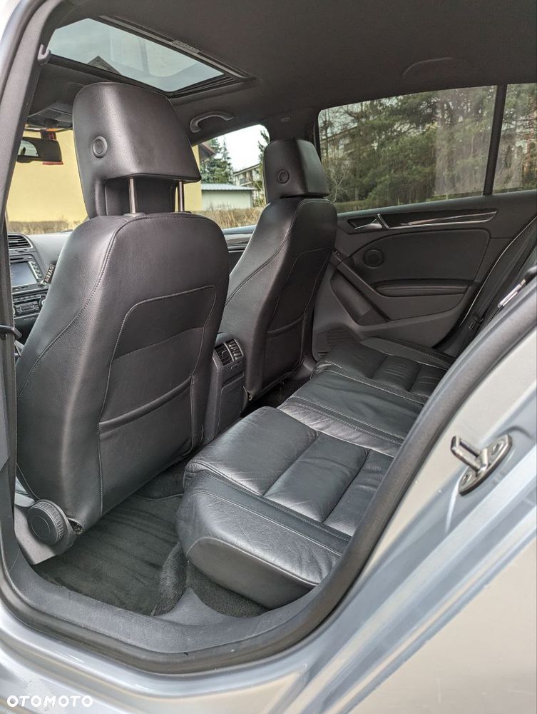 Volkswagen Golf - 11