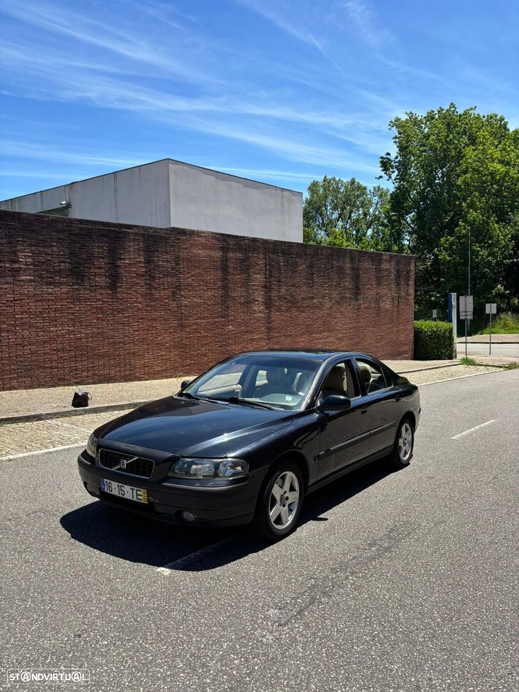 Volvo S60 2.0 T - 2