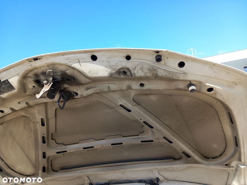 BMW E87 MASKA POKRYWA SILNIKA KOLOR: 300 - 8