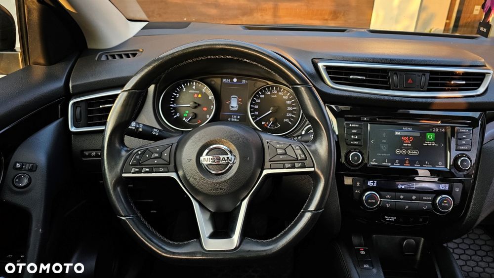 Nissan Qashqai 1.3 DIG-T MHEV N-Design - 32