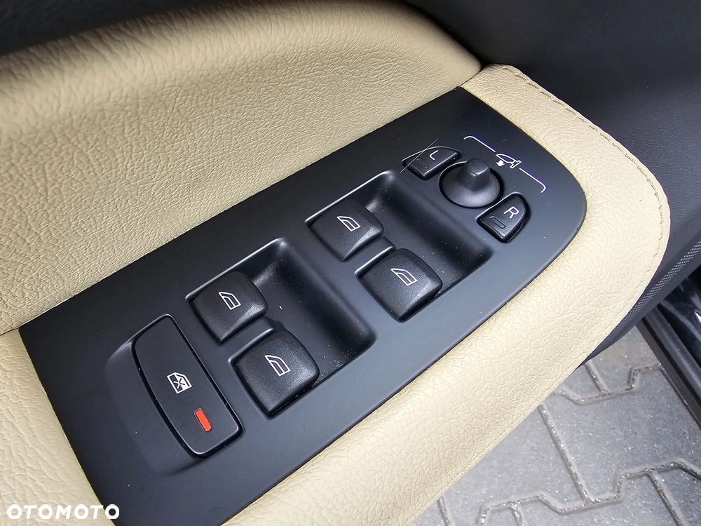 Volvo V60 B3 B Geartronic Momentum Pro - 26