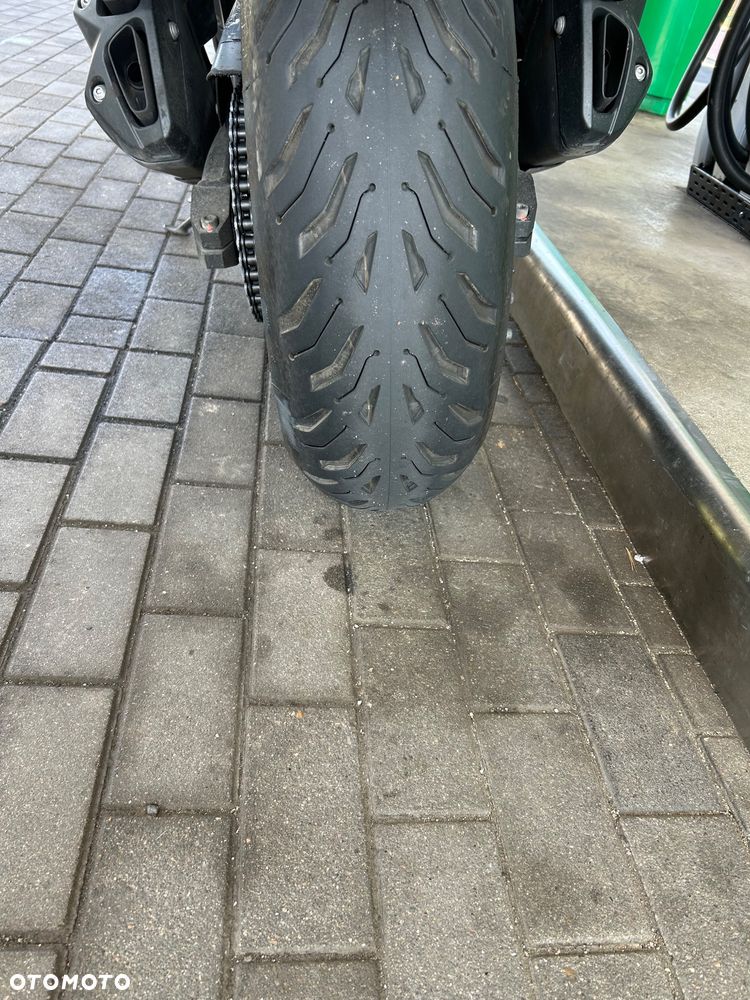 Kawasaki Ninja 1000 SX - 14