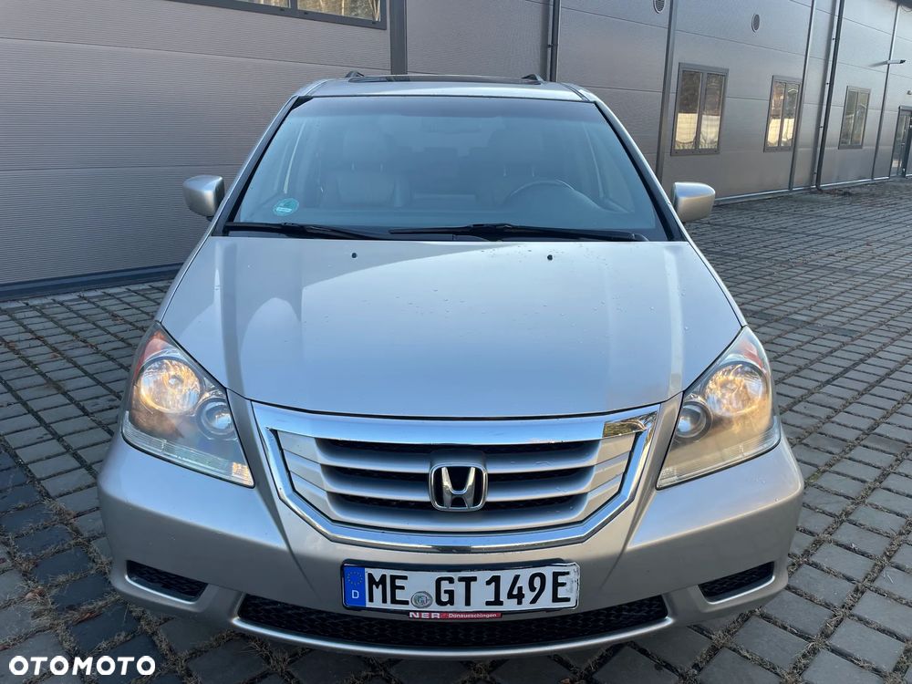 Honda Odyssey 3.5 LX - 18