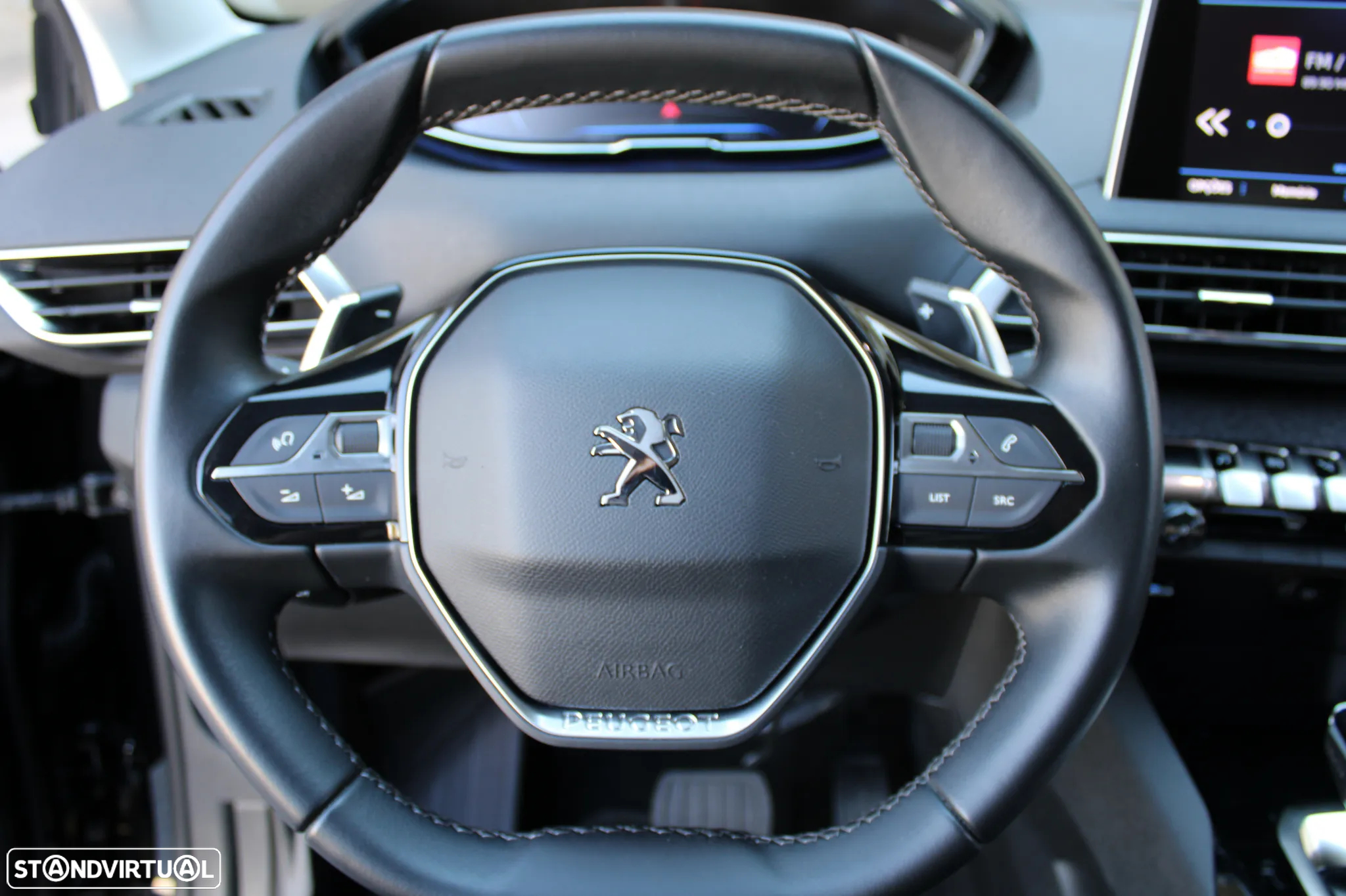 Peugeot 5008 1.5 BlueHDi Allure EAT8 - 44