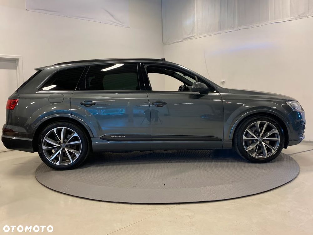 Audi Q7 3.0 TDI Quattro Tiptr - 6