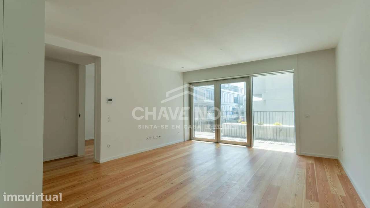 T1 com Vista Mar, Varanda, Garagem e Excelentes Comodidades - CO - Grande imagem: 3/12