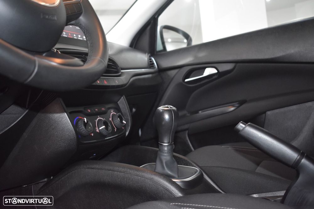 Fiat Tipo 1.3 M-Jet Lounge - 44