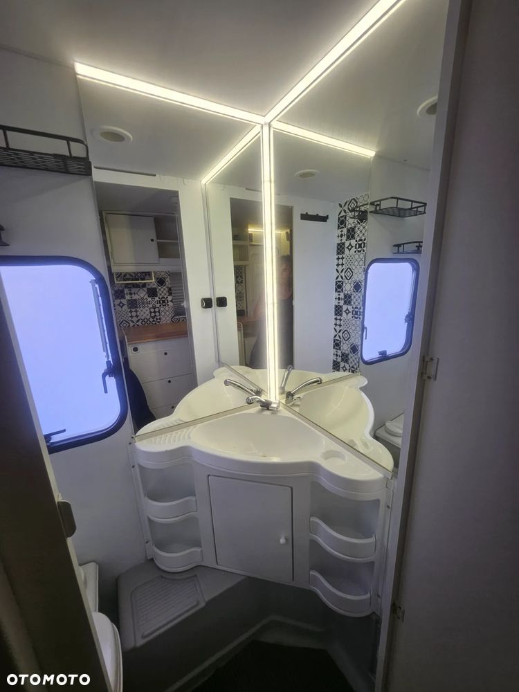 Adria 430DK - 14