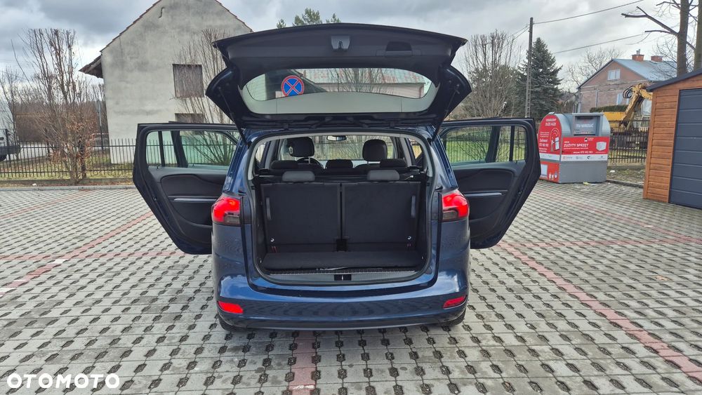 Opel Zafira - 30