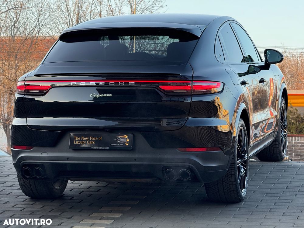 Porsche Cayenne Coupe E-Hybrid Tiptronic S - 11
