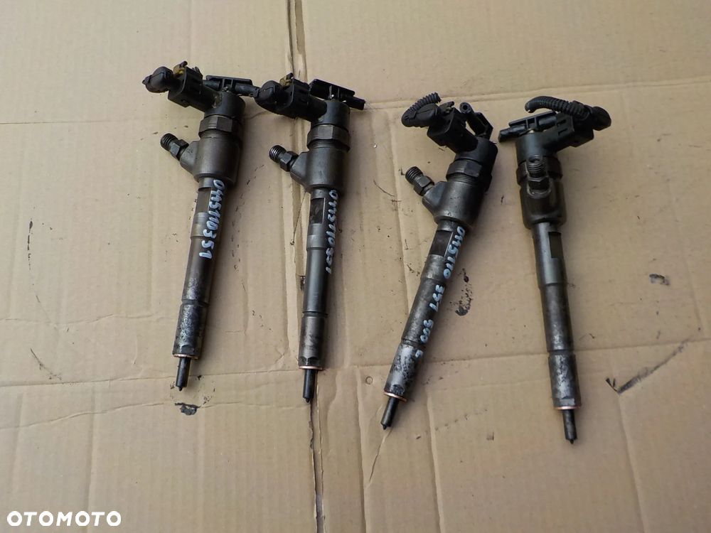 wtrysk fiat 500L 1,3 M-JET 0445110351 - 1