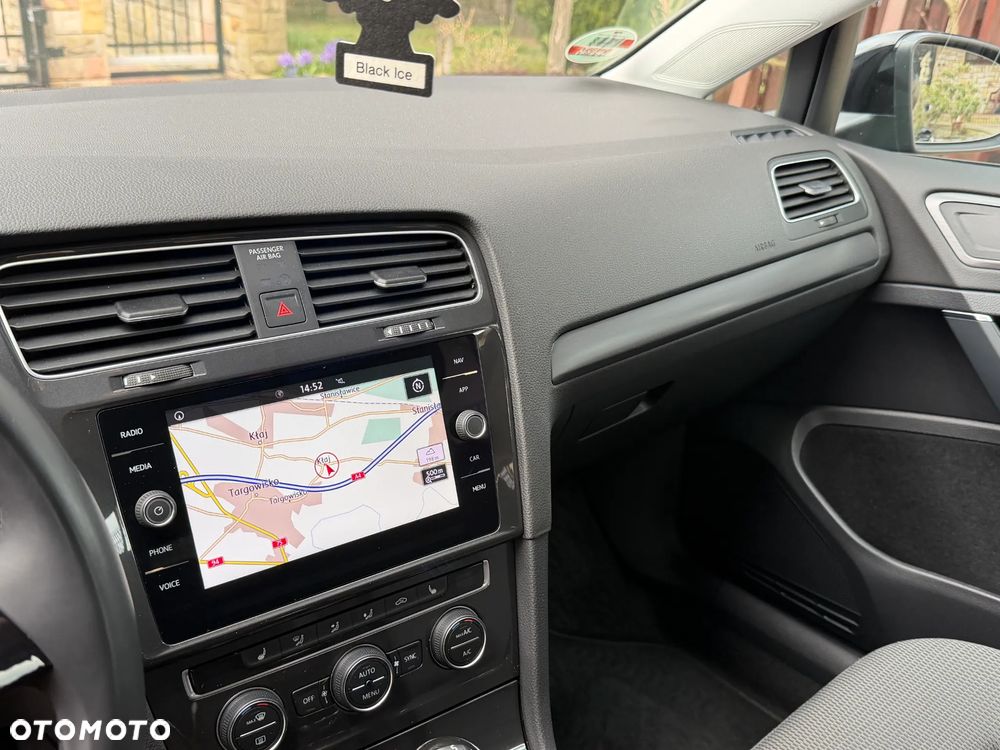 Volkswagen Golf 1.5 TSI BlueMotion ACT Comfortline - 22