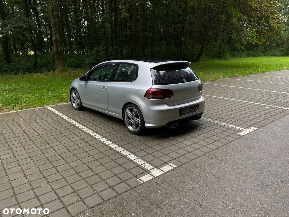 Volkswagen Golf 2.0 TDI DPF Comfortline - 12