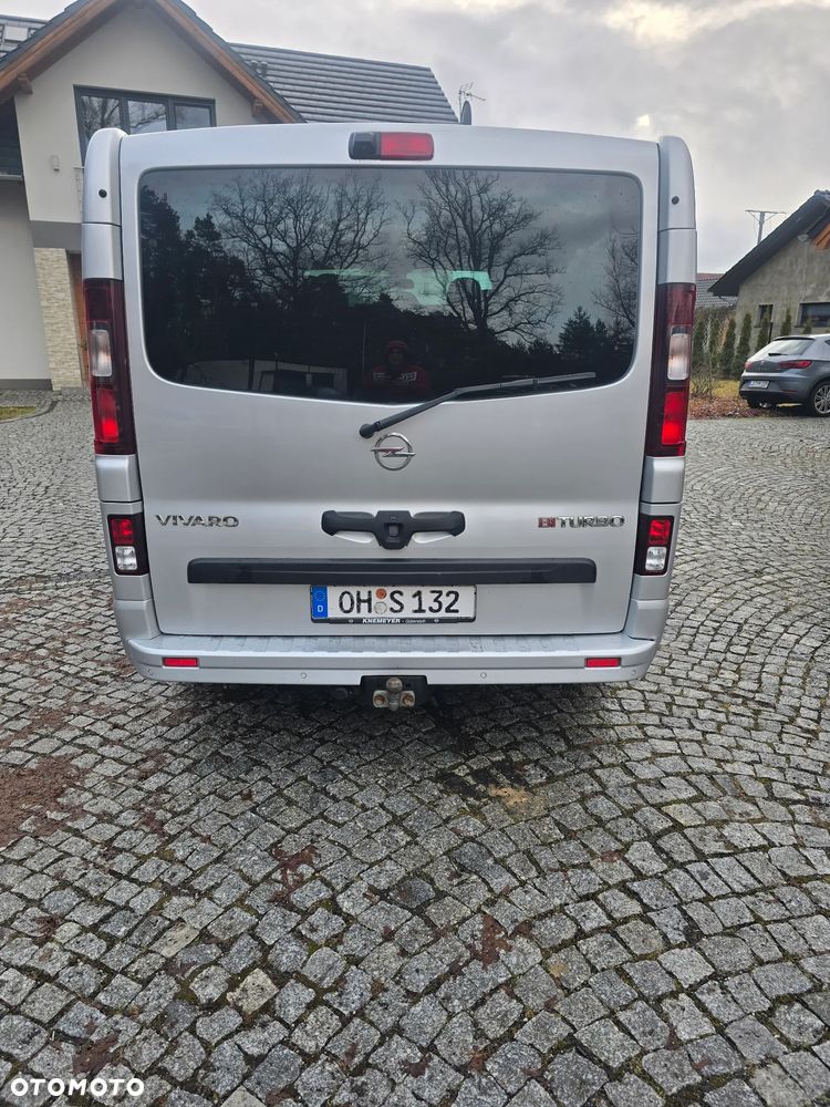 Opel Vivaro - 4